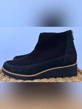 Adrienne Vittadini Women’s Trooper‎ Stretch Knit Wedge Bootie Back Zip Size 7.5